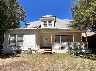 1010 Academy St, San Marcos, TX 78666