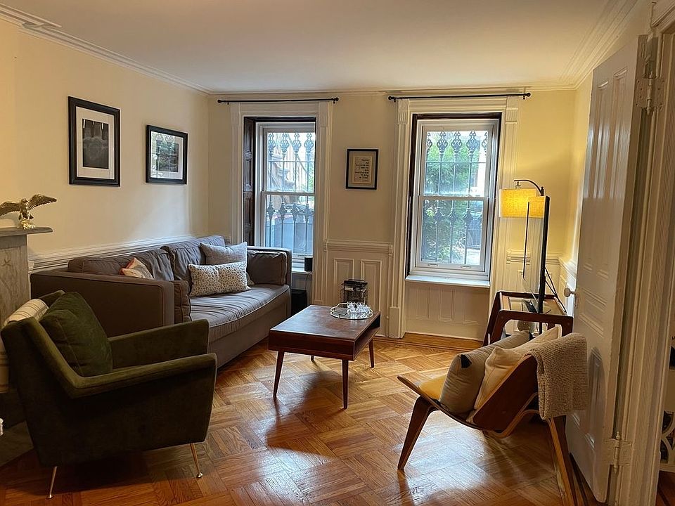 1st image of 497 8th St #1