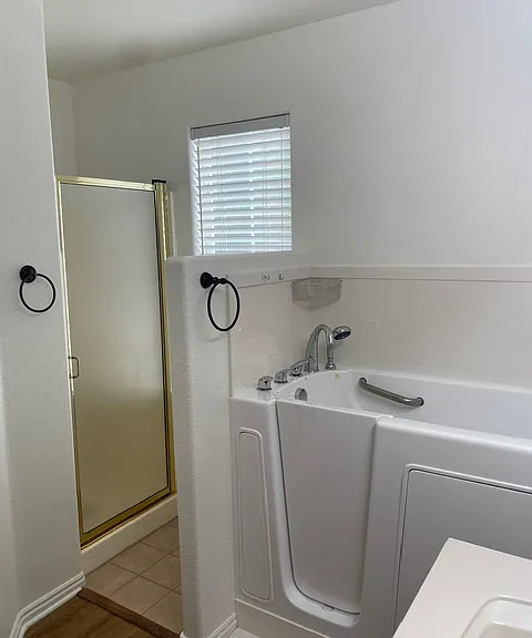 660 E Vermillion Ave — Photo 19