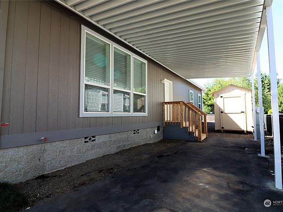 4th image of 1111 Archwood Drive SW #329