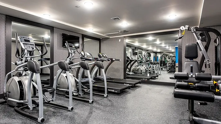 Rented by Nooklyn NYC LLC | media 38