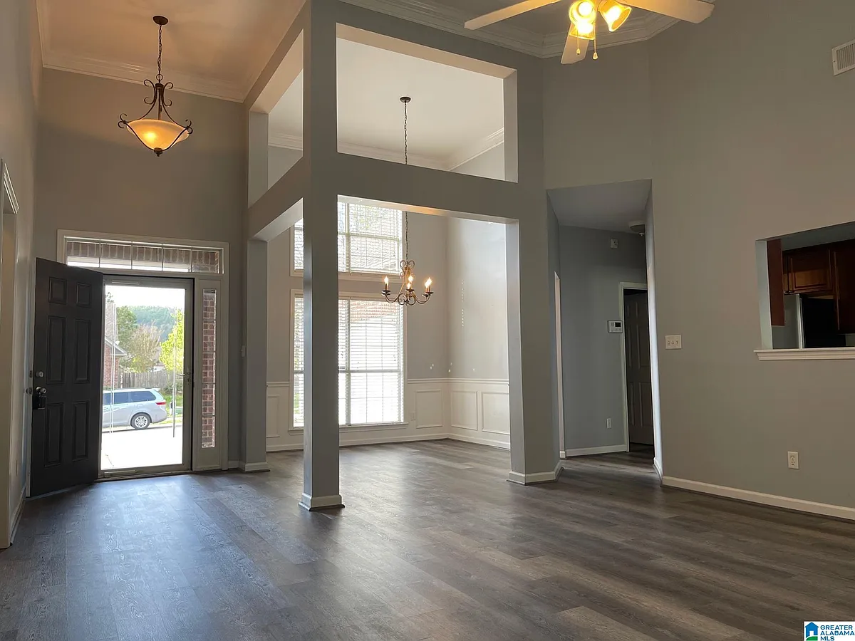 Building Photo - 6034 Forest Lakes Cv