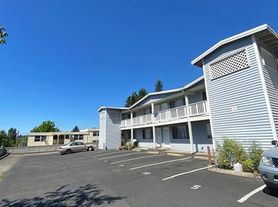 P224N 1024 Prospect Ave - 1