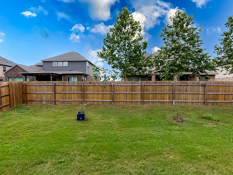 14314 McCoy Loop — Photo 30