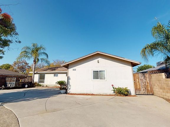 3rd image of 4031 E McKinley Ave