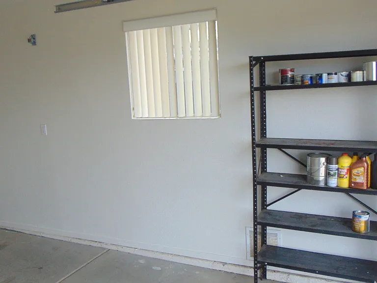 2809 N Superstition Ln #D — Photo 6