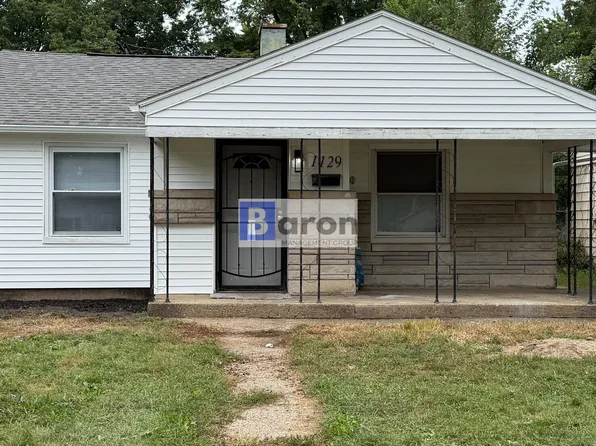 1129 Roosevelt St, South Bend, IN 46616
