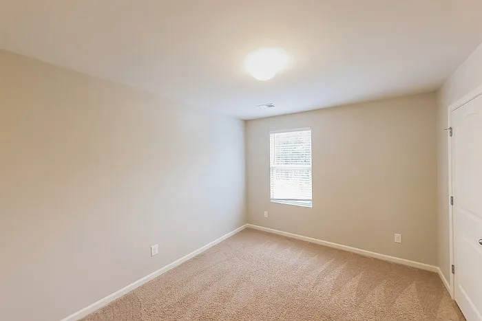 229 Addison Dr — Photo 9