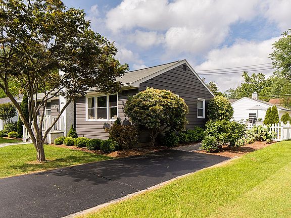 2nd image of 410 Trippe Ave