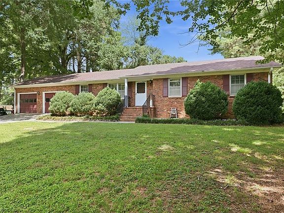 2nd image of 5009 Mallard Lake Dr