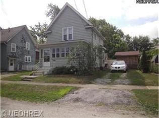 781 Maple Ave, Conneaut, OH 44030