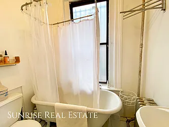 Rented by Sunrise Real Estate