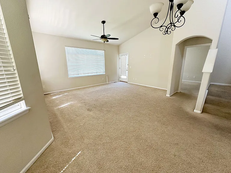 22351 E Plymouth Cir — Photo 27