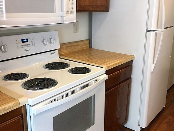 5th image of 7388 Tooma St #189