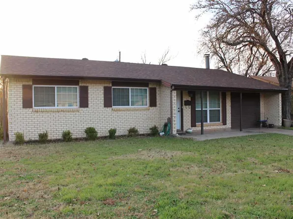 5008 Lakefront Dr, Wichita Falls, TX 76310