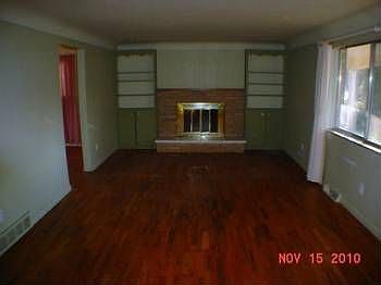 5th image of 1030 Cranbrook Dr