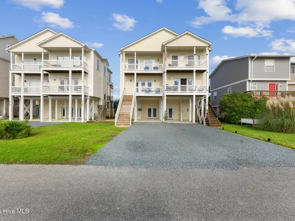 114 Sea Oaks Court, North Topsail Beach, NC 28460