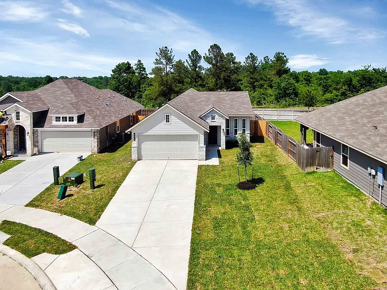 298 Brocks Ln — Photo 40