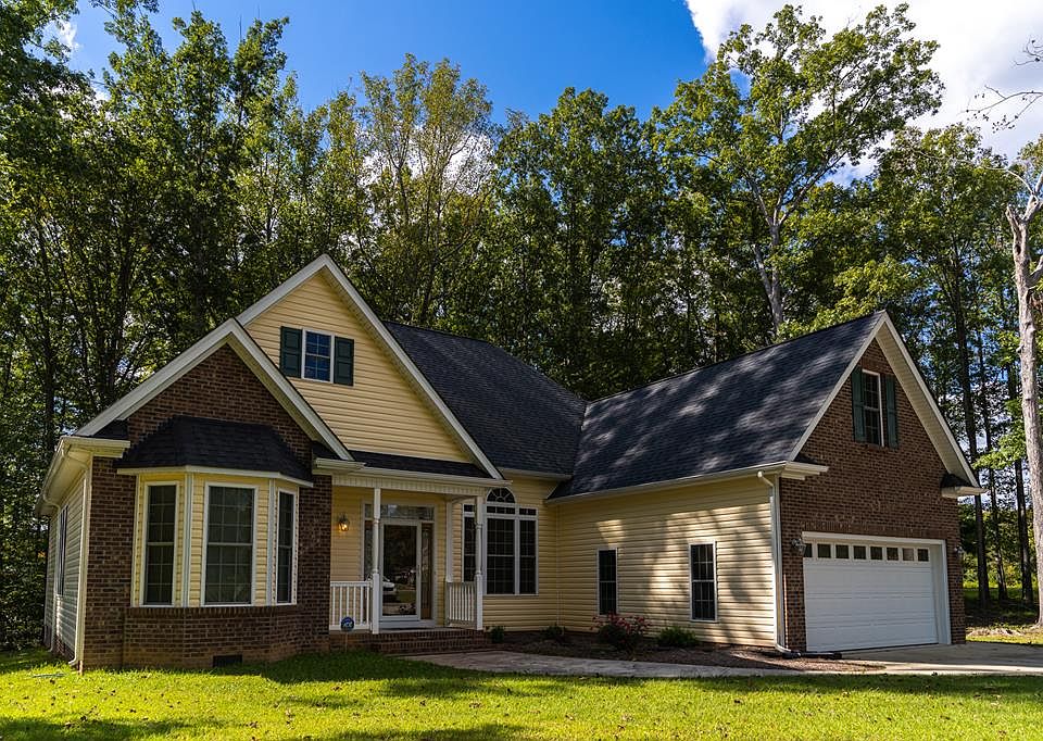 1st image of 1006 Waddell Ln