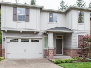 9380 SW Chopin Ln, Portland, OR 97225