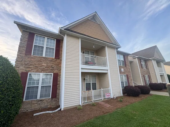 1328-101 Kershaw Loop, Fayetteville, NC 28314