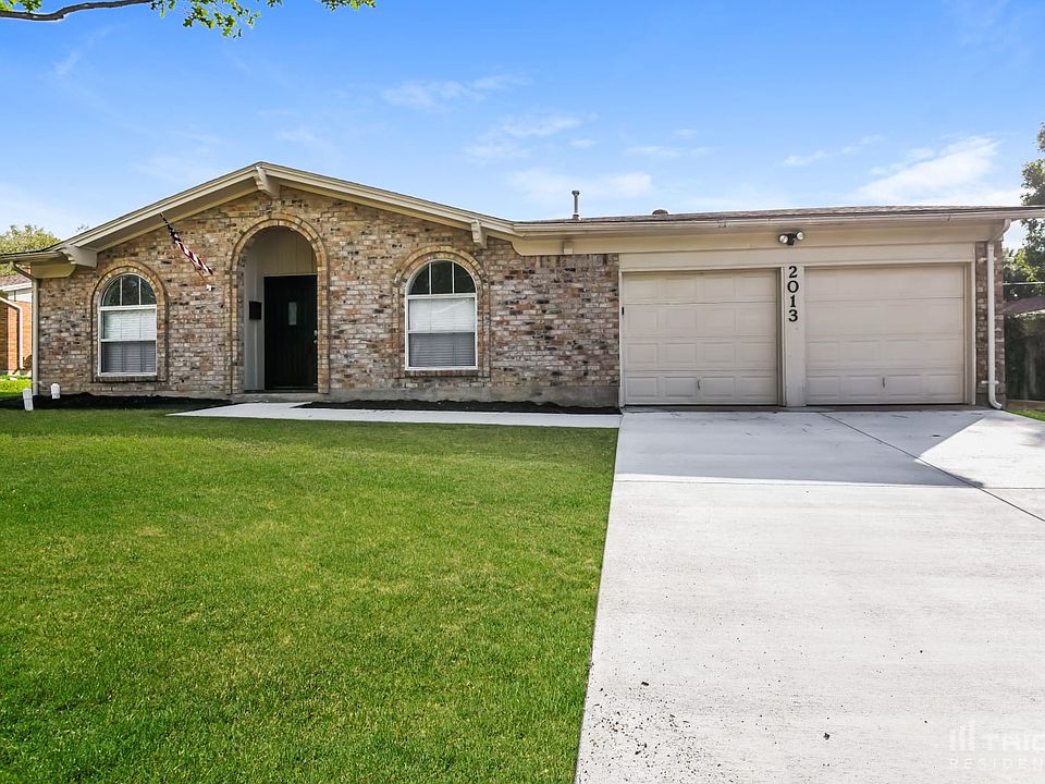 1st image of 2013 Rockmoor Dr