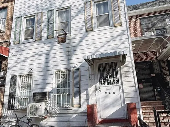 723 51st St, Brooklyn, NY 11220