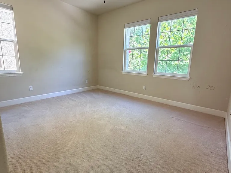 74 N Winchester Blvd — Photo 9