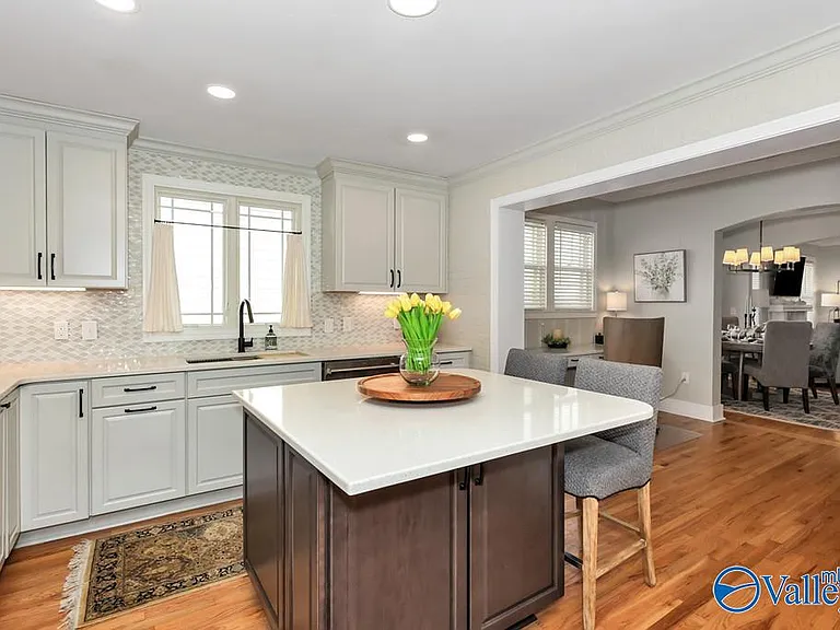 1410 Ward Ave NE — Photo 19