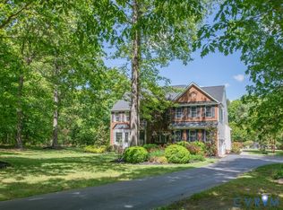8452 Mount Eagle Rd, Ashland, VA 23005
