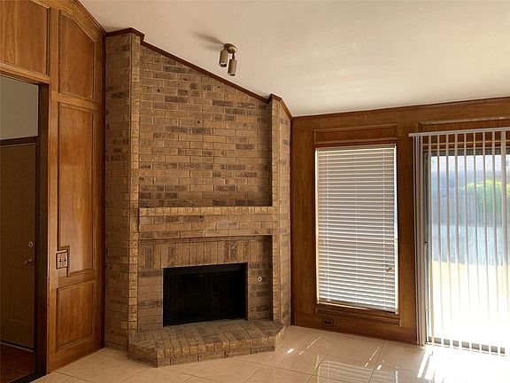 5th image of 2309 Promontory Point