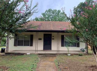 921 7th St NE, Paris, TX 75460