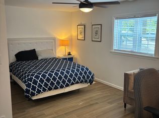 3440 Sleepy Hollow Rd, Falls Church, VA 22044