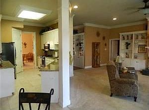 3rd image of 2307 Fernbrook Dr