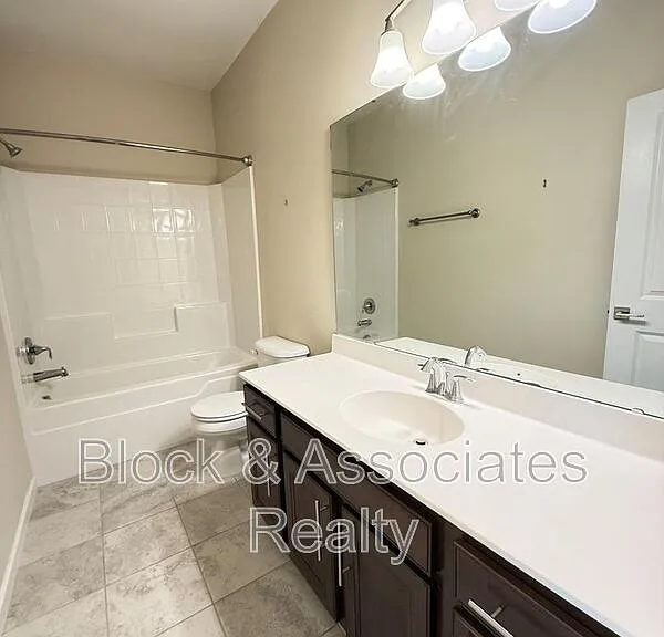 537 Austin View Blvd — Photo 33