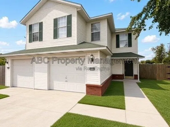 3035 W Mica St, Fayetteville, AR 72704