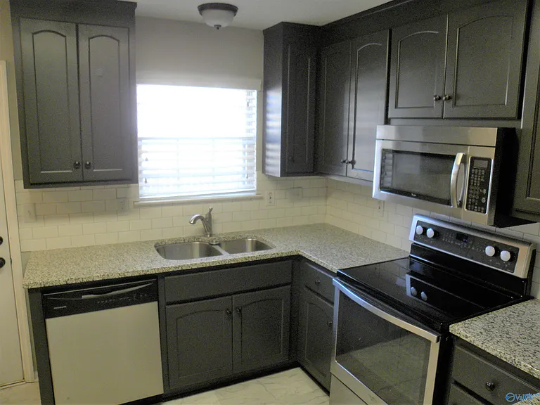 258 Mountain Creek Dr — Photo 9