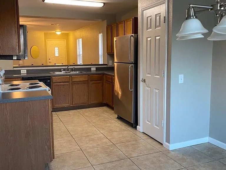 1429 Coriander Dr — Photo 24