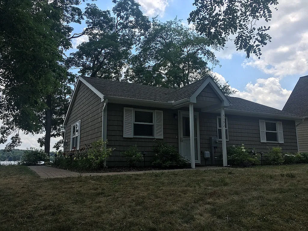 5092 Boardman Dr photo 1