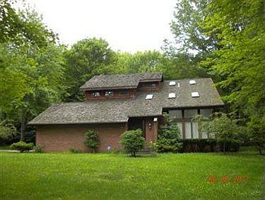 1st image of 2851 Pleasant Valley Dr SW