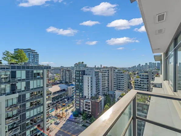 110 Switchmen St #1801, Vancouver, BC V6A 0C6