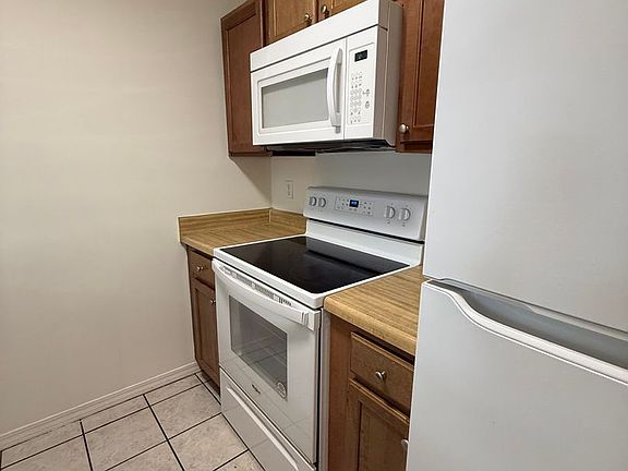 5th image of 509 Landview Dr Unit B