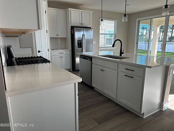 5th image of 48 CEDAR ELM Way