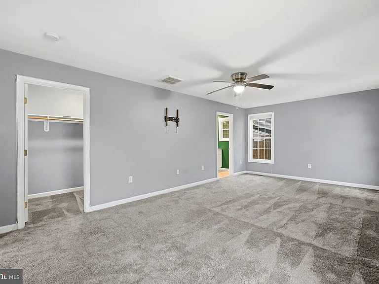 6743 Amherst Rd — Photo 21