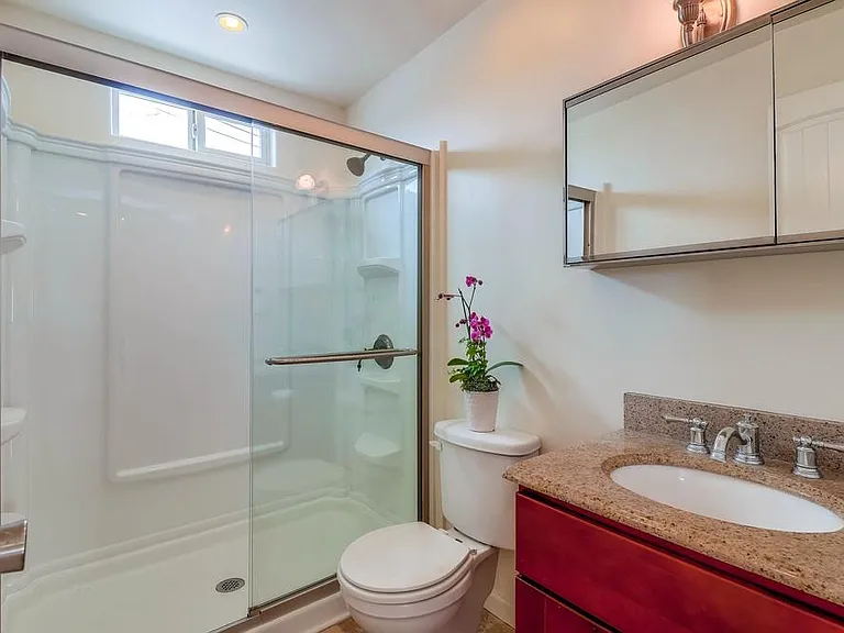 741 Agate St — Photo 19