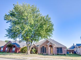 10905 Spring Lake Rd, Frisco, TX 75035