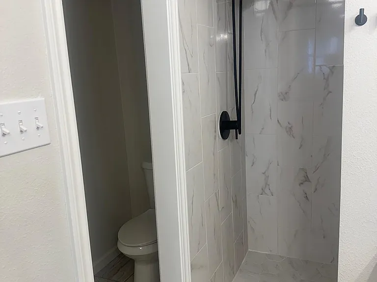 1428 Hampton Rd — Photo 10