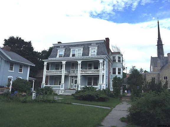 3rd image of 5 Sherman Ave APT 9
