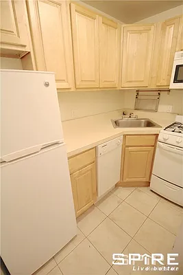 Rented by Spire Group | media 10