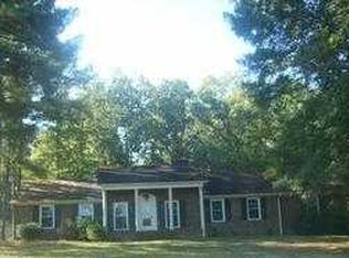 460 McGhee Rd, Chapel Hill, NC 27517